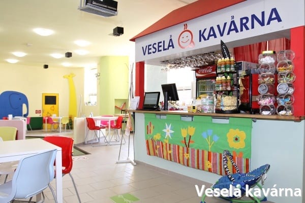 VESEL KAV RNA Nejveselej D tsk Kav rna Rodinn V lety