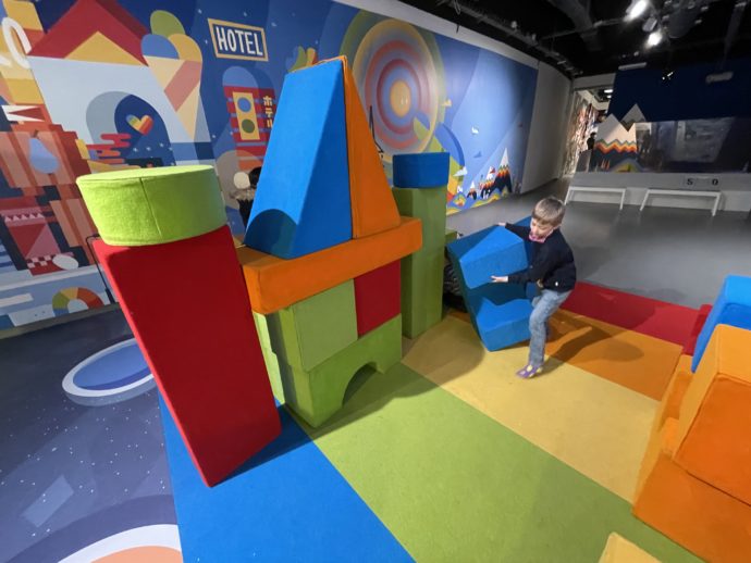 Postav si svůj Déčkohrad. Foto: ©Michael Kolář