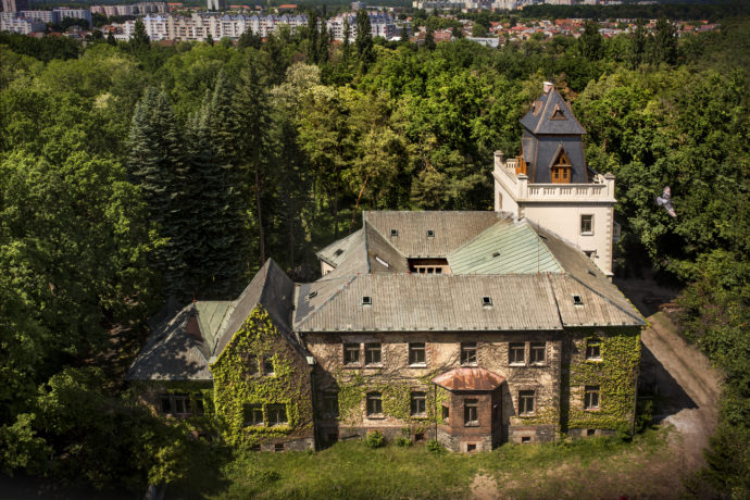 Za hrdiny z časů války