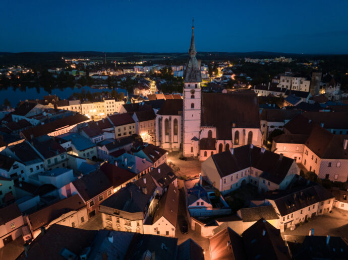 Interaktivní průvodce městem Poznej Hradec
