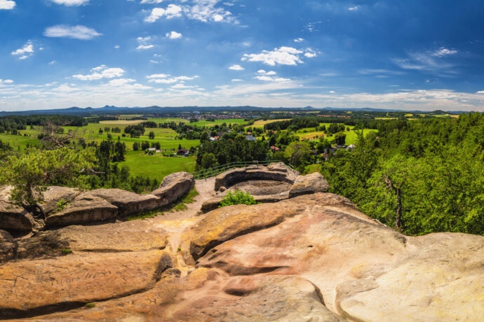 Máchův kraj není jenom jezero a hrad