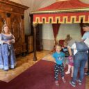 Za krále a královny na zámku Sychrov. Foto: ©Dominika Mištíková