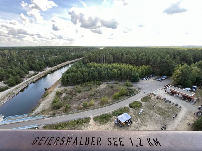 Výhled z rozhledny Železný hřebík. Lužická jezera s dětmi. Foto: ©Šárka Kobrynová