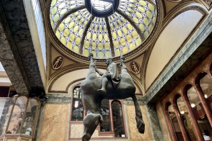 Sv. Václav v pasáži Lucerna, Praha. Foto: ©Šárka Kobrynová