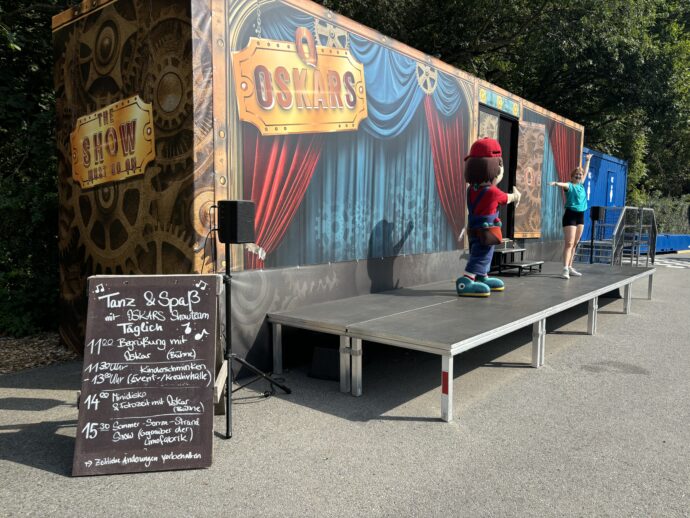 V létě probíhaly animační akce i ve všední dny. Zde například mini disco. Foto: © K. Pekařová