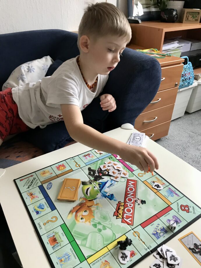Monopoly Junior, ale je i mnoho jiných verzí pro děti. Foto: ©Šárka Kobrynová