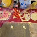 Pečení máslových sušenek s dětmi. Foto: © K. Pekařová