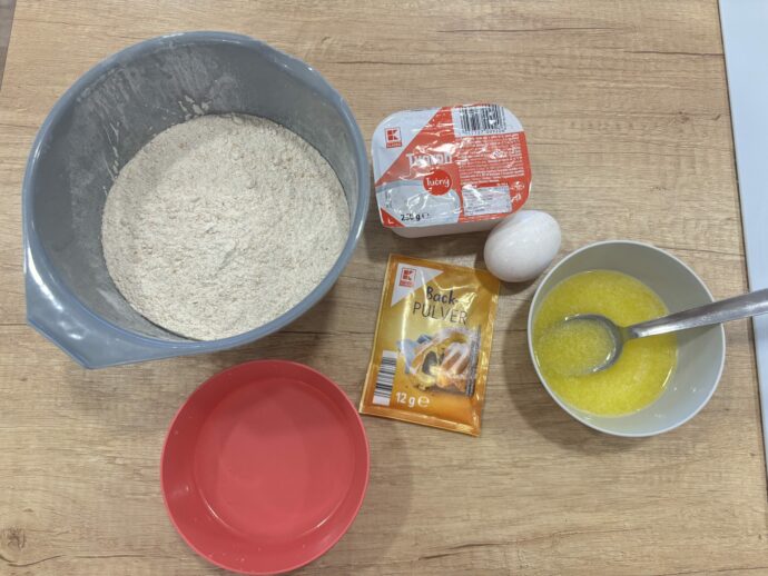 Na rohlíčky potřebujete opravdu jen pár věcí. Foto: © KPek