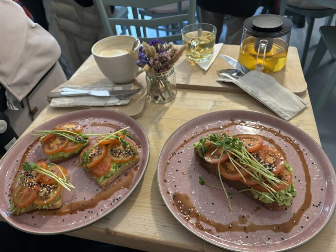 Brunch v coffe up rozhodně doporučujeme. Foto: ©KPek