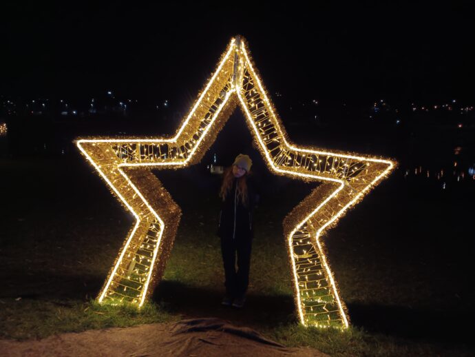 Světla vyprávějí ve Žlutých lázních. Foto © jam