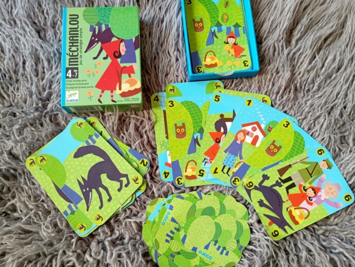 Červená Karkulka - karetní hry pro děti. Foto: ©Sabina Huřťáková