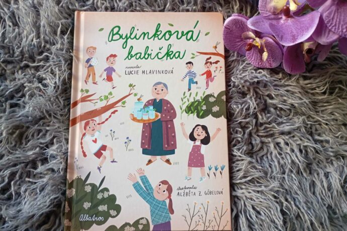 Bylinková babička — Lucie Hlavinková, Alžběta Z. Göbelová. Foto: ©Sabina Huřťáková