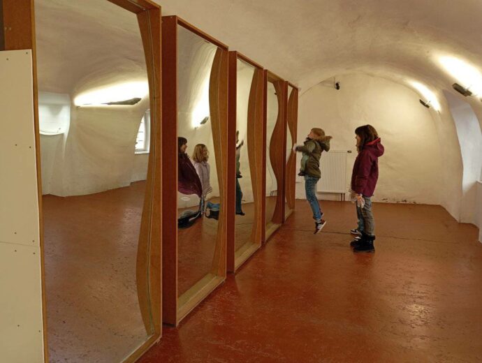 Zrcadlové bludiště v Českém Krumlově. Foto: ©Sabina Huřťáková