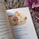 Ivona Březinová, Aneta Žabková – Zajíc Krajíc, Mladá Fronta 2024. Foto: ©Sabina Huřťáková