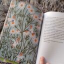 Bylinková babička — Lucie Hlavinková, Alžběta Z. Göbelová. Foto: ©Sabina Huřťáková