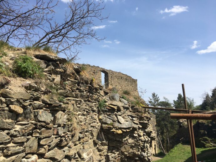 Hrad Buben. Foto © se svolením Sabinah 