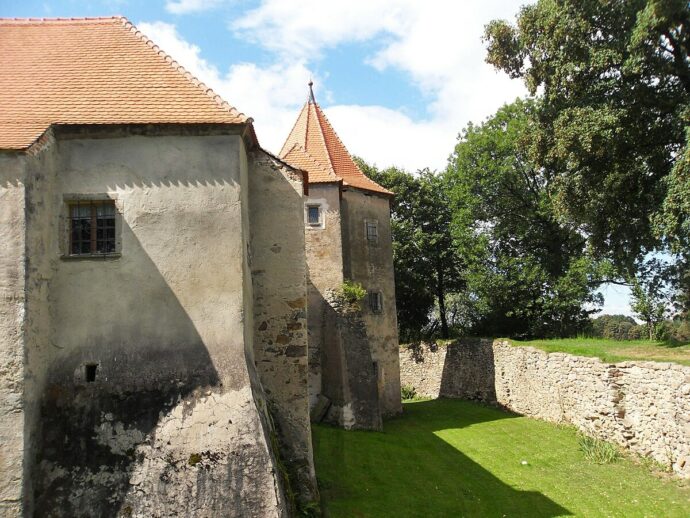 Nové Hrady, Údolí, Cuknštejn. Foto © Harold / Creative Commons / CC-BY-SA-3.0