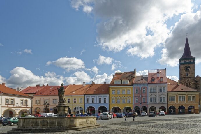 Kam s dětmi v Jičíně? Co takhle Rumcajsova ševcovna, Valdštejnova mincovna nebo Cipískova stezka?