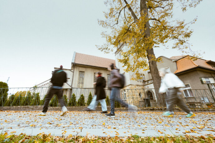 Audiowalk Haló? Slyšíme se? Foto: ©Lukáš Veselý, Divadlo Drak