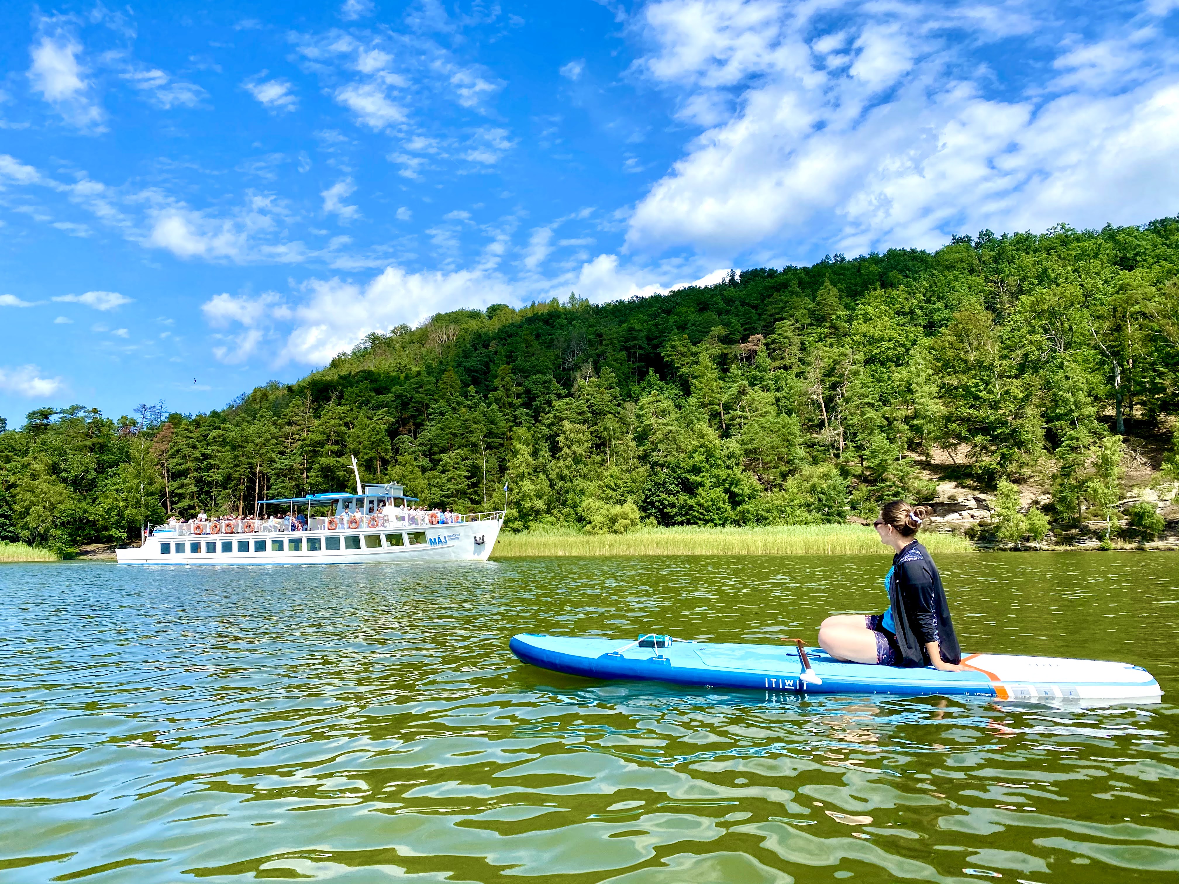 Vodní aktivity v Máchově kraji jsou ideálními letní zážitky