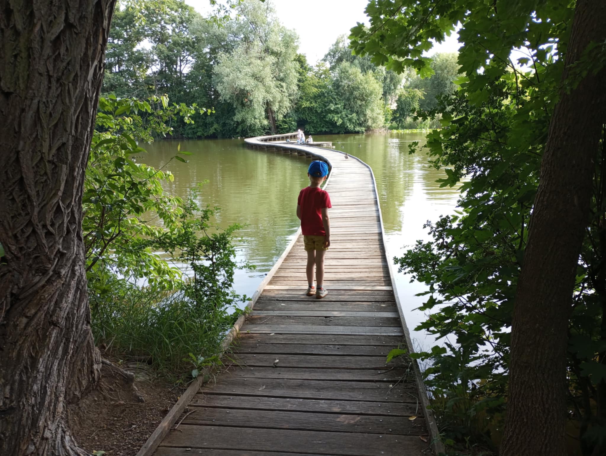Vestecké rybníky a planetární stezka. Celodenní výlet plný her, pohybu, přírody i vesmíru jen kousek od Prahy