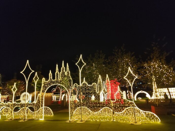 Světelná výstava Srdce Evropy ve Žlutých lázních. Foto: ©DECOLED