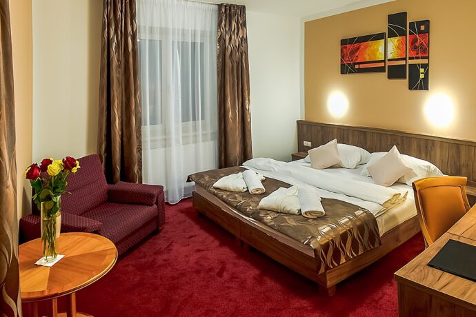 Útulné pokoje Wellness hotel Hluboký dvůr. Foto: ©Wellness hotel Hluboký dvůr