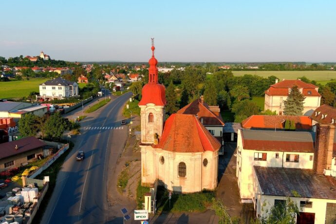Sadská, to je nádherné koupání v pískovně i historické památky města