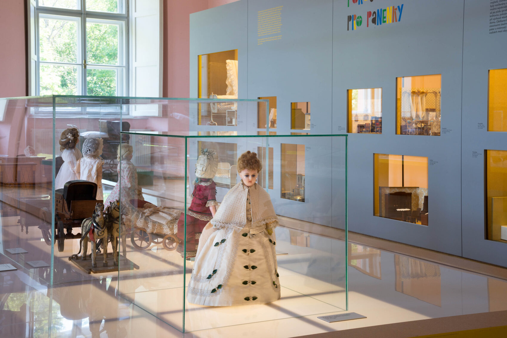 HLEDEJ HRAČKU: © Uměleckoprůmyslové museum v Praze