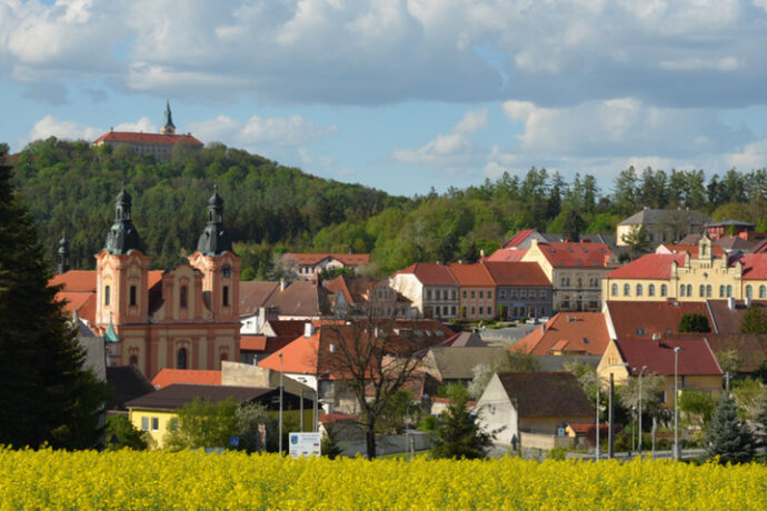 Nepomuk nabízí víc než jen slavného světce. Město muzeí, zámků, vlaků a výjimečných kulturních zážitků