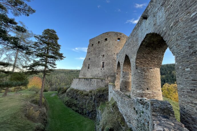 Státní hrad a zámek Velhartice